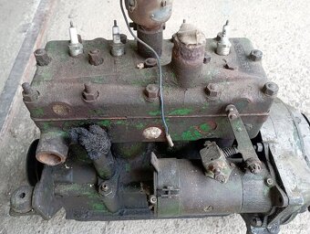 Moskvič 400 401 - 4