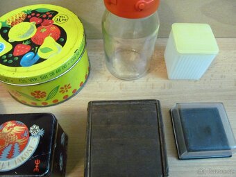 Staré a retro krabičky - 4