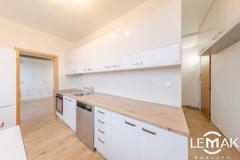 Prodej bytu 3+1, 68 m², Velká Bystřice, ev.č. 00259 - 4