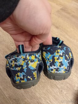 Chlapecké sandály, vel. 28 - 4