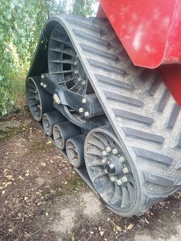 Pásový traktor Case IH Quadtrac 620 - 4