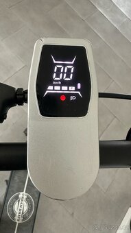 Elektrokoloběžka Urban drift 300W - 4