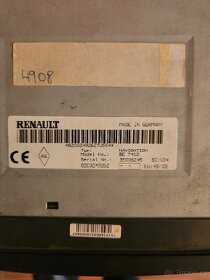 RENAULT CARMINAT BECKER NAVIGACE - 4