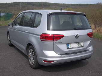 VW Touran 1,2 TSI, r.v. 02/2016, 7 míst, pravidelný servis - 4