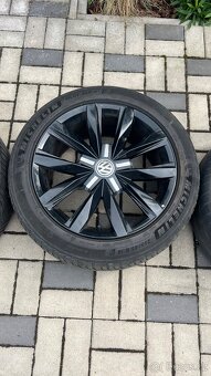 VW T6 Alukola Springfield  255/45 R18 - 4