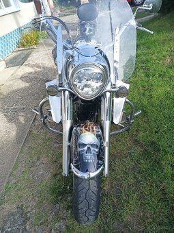 Kawasaki VN 2000 - 4