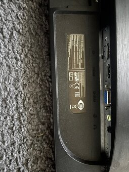 monitor aoc - 4