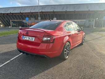 Škoda Octavia RS 2.0TSI 180Kw - 4