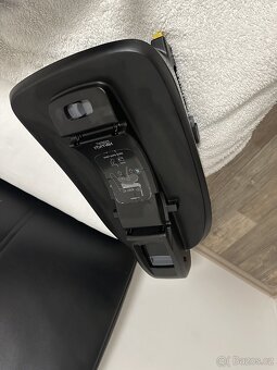 Britax Autosedačka - 4
