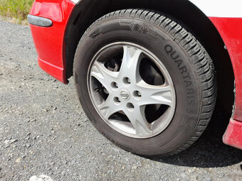 Nissan Tino 2005, 2.2 Di/Dci 100 kW  6q - 4