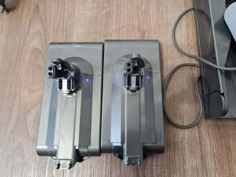 Tyčový vysavač Dyson V11 Absolute - 4