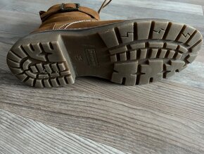 VYŠŠÍ OBUV JARO/PODZIM - 4