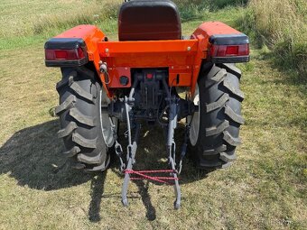 Malotraktor kubota GL32 s celním nakladačem 450 - 4