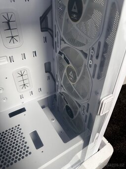 Montech AIR 100 ARGB - White - 4