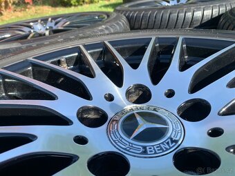 MERCEDES C-CLASS W206 + zimní pneu 225/45/18 - 4