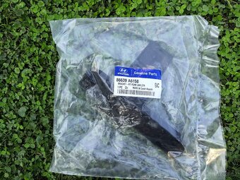 Seat Cupra  Hyundai Mercedes - 4