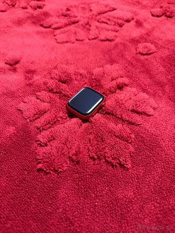 Apple Watch Series 8, 41mm Red Product - 4