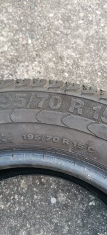 Pneu letní 195/70/15c Continental 3ks - 4