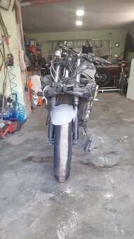 Yamaha R6 2003 bourana - 4