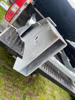 Rám - Rámy na Navara D22 / D40 / Hilux / L200 - 4
