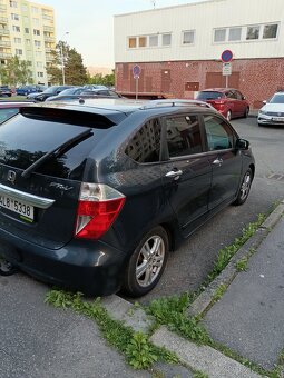 Honda fr-v 2.2 - 4