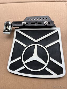 Zástěrky Mercedes - 4
