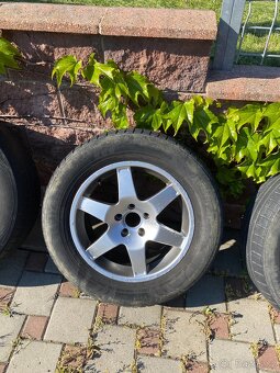 Kola k renovaci 18, Land Rover Discovery - 4