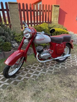 Jawa 150/352 - 4