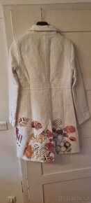 Nadherny kabatek desigual 40 - 4