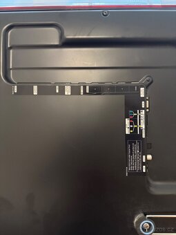 TV Samsung model (UE55b7000WW) bez podstavce , pouze na zeď - 4