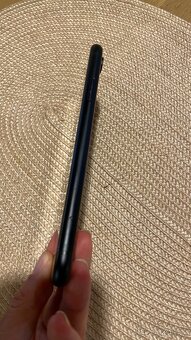 iPhone XR 64GB černý, top stav - 4