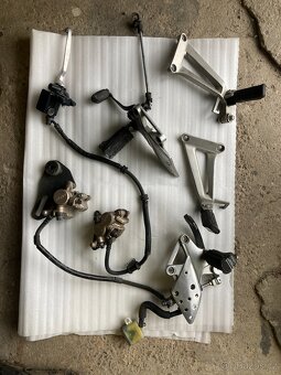 Díly Honda CBR 125 - 4