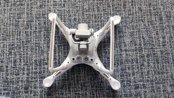 Dji Phantom 4 (nebourany) - 4