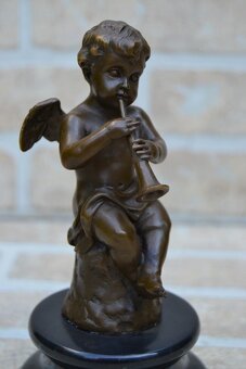 Bronzová socha - ANDĚL S TRUMPETOU - 4
