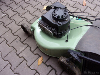 zahradní sekačka - 4