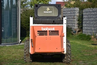 Bobcat 743 SMYKOVÝ NAKLADAČ - 4