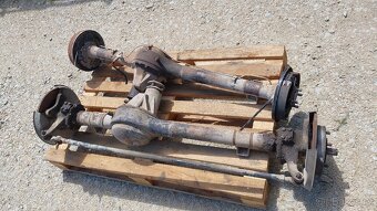 Suzuki Samurai – Nápravy široké - 4