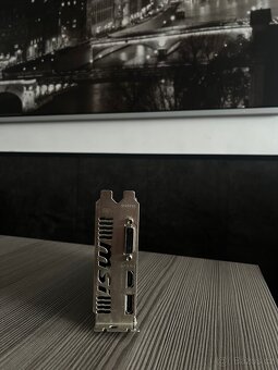 Grafická karta 1050 msi - 4