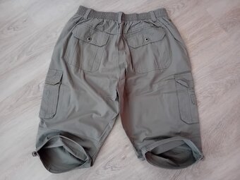 LETNÍ PÁNSKÉ KAPSÁČOVÉ KRAŤASY - vel.XL / zn.Baty - 4