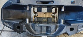 Přední třmeny brzdiče porsche - 4