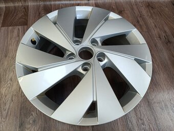 5x112 Volkswagen 6,5Jx17 ET46 BELMONT číslo 5H0601025B alu - 4