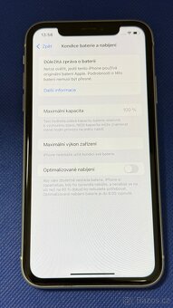 iPhone XR 64GB White, pěkný stav - 4