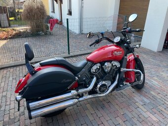 Indian Scout 2016 - 4