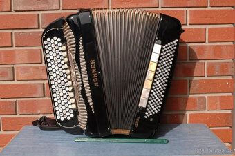 Akordeon Hohner Golina IV s knoflíkovou rukojetí - 4