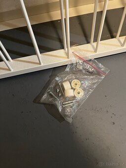 Věšák Ikea - 4