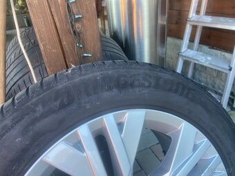 Pneu 255.55 R17 Bridgestone - 4