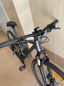 Krosové kolo Giant Roam Disc 0 - 4