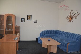 Pronájem zařízené dvoukanceláře ( 60 m2) Hálkova, Chomutov - 4