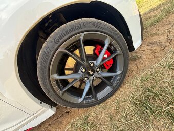 Hyundai Kona N PERFORMANCE - 4