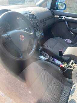 VW touran 2.0 tdi DSG - 4